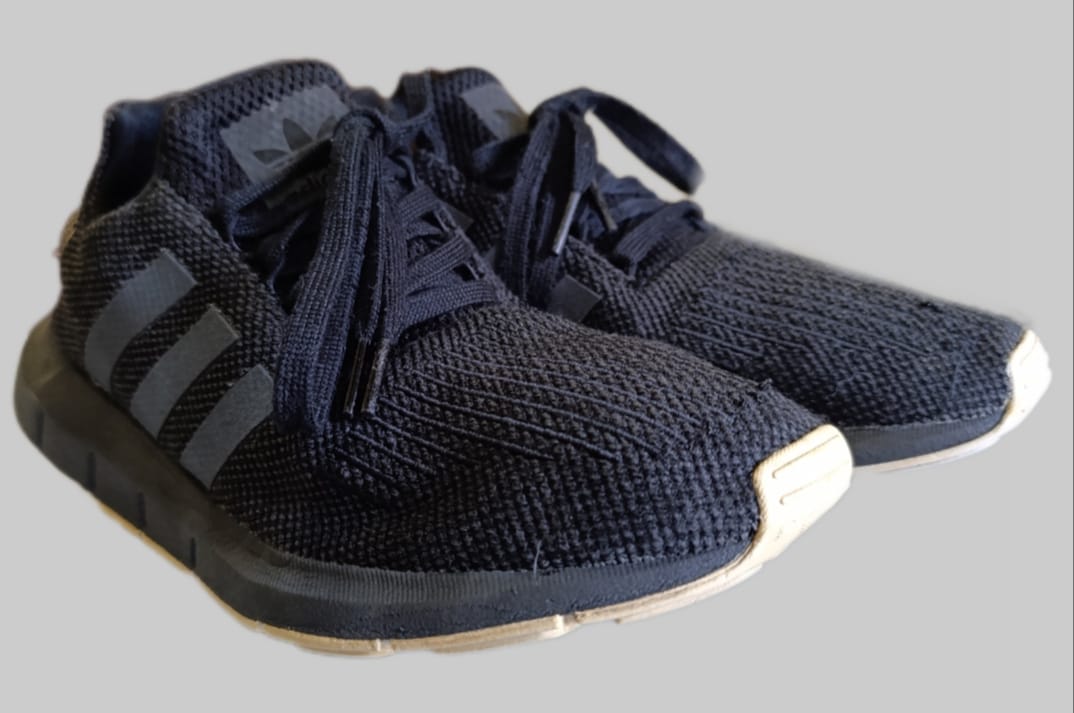 Adidas - Swift Run 1.0 (EUR38) (Excellent)