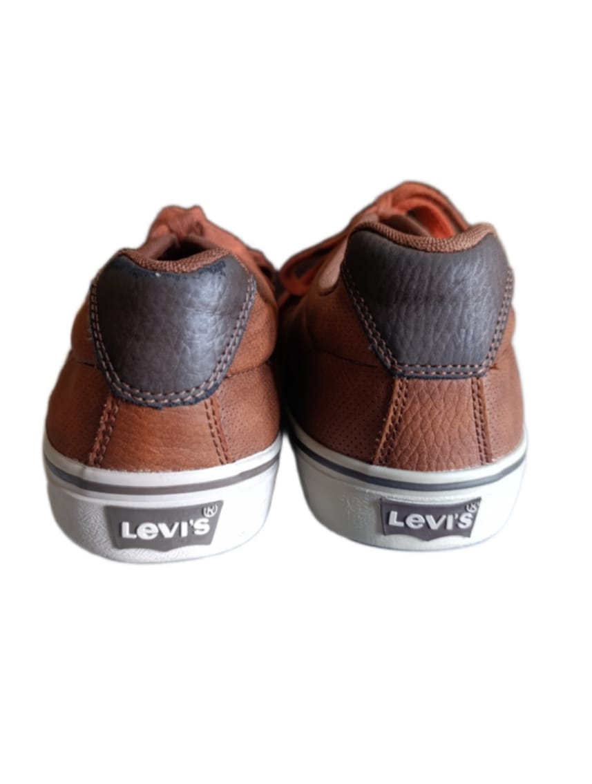 Lev'is - Turner Sneaker (EUR 42.5) (Excellent)