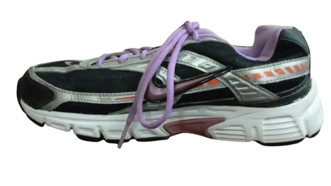 Nike - Initiator (EUR 40) (Very Good)
