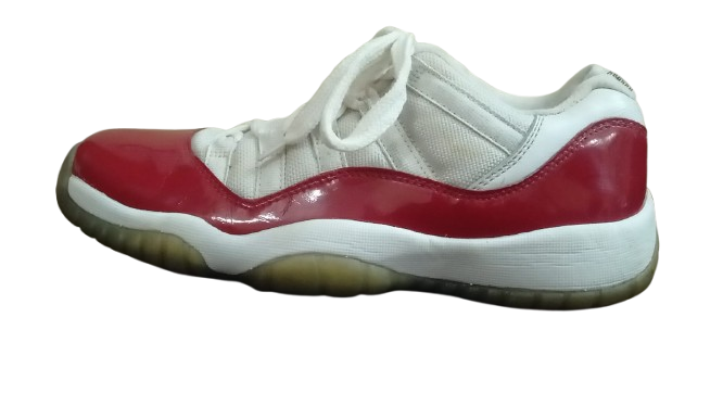 Nike - Air Jordan 11 Retro Low (EUR39) (Very Good)