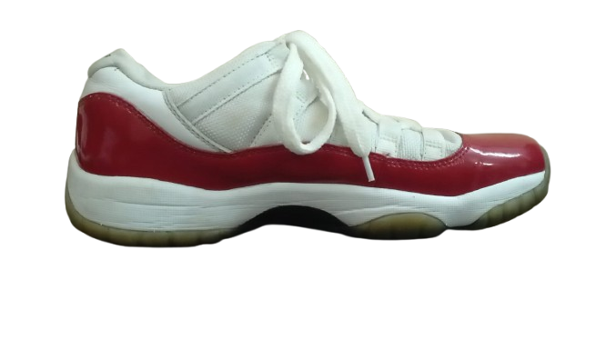 Nike - Air Jordan 11 Retro Low (EUR39) (Very Good)