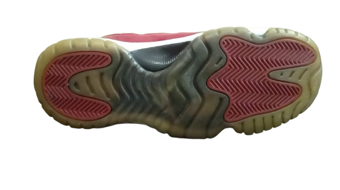 Nike - Air Jordan 11 Retro Low (EUR39) (Very Good)